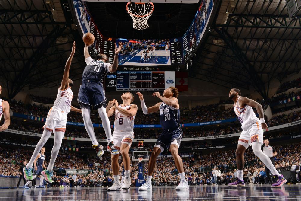 更展示了他 更展示了他