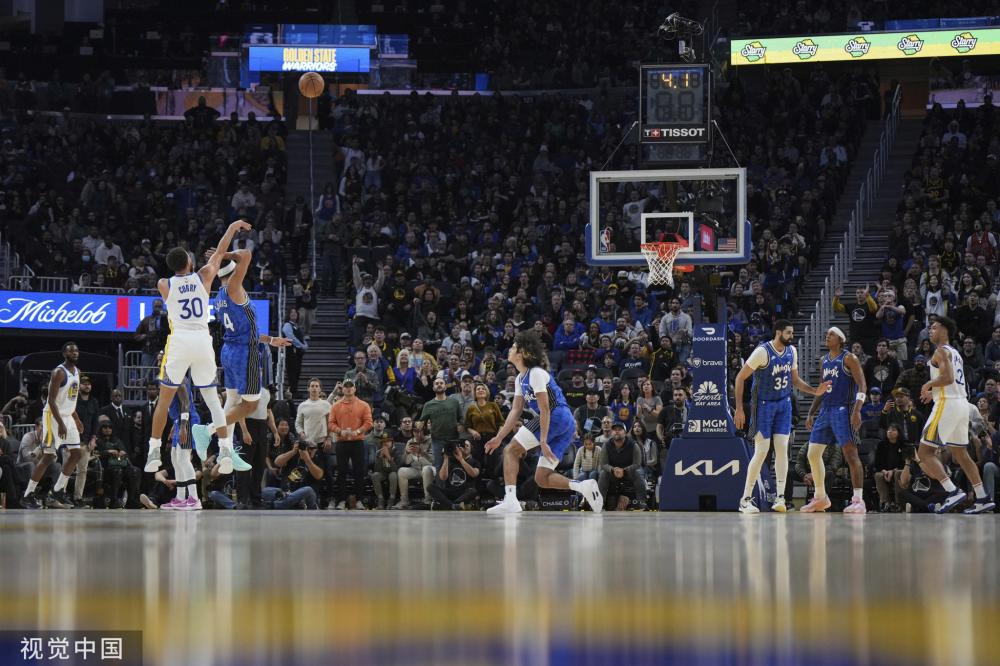 球迷期待 球迷期待