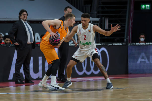 适当地融入 适当地融入